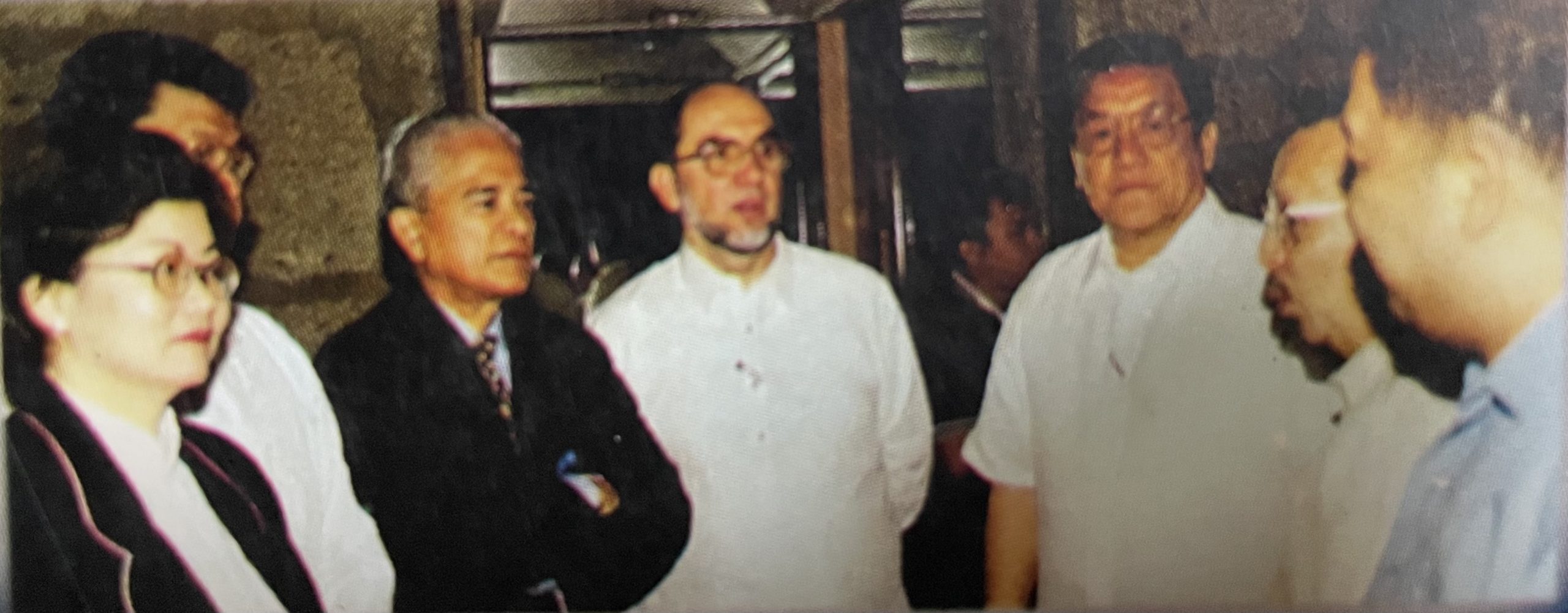 2000 Picture no 1